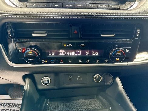 Certified 2023 Nissan Rogue SL w/ SL Premium Package AWD/4WD image 12