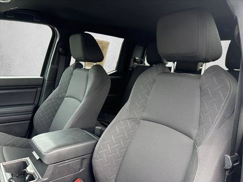 Certified 2026 Toyota Tacoma SR5 AWD/4WD image 21