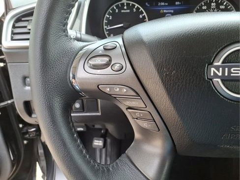 Used 2023 Nissan Murano SV AWD/4WD image 16