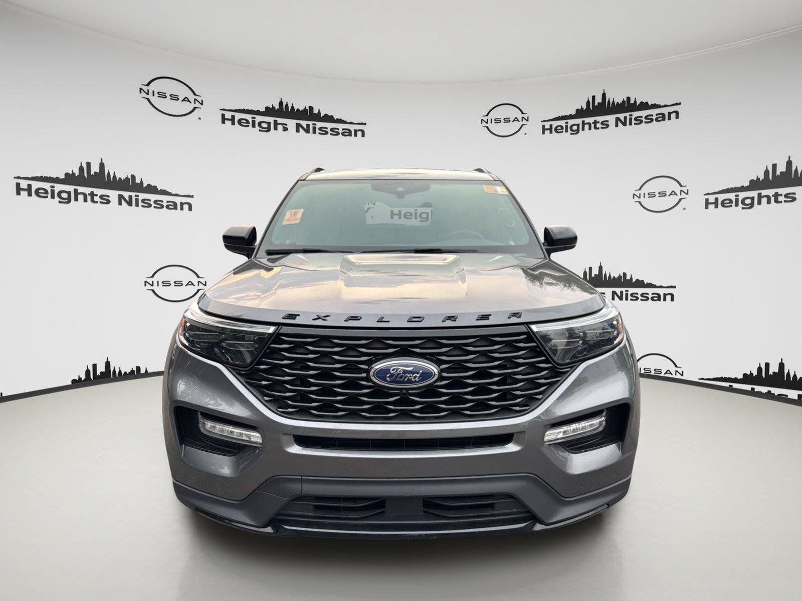 Used 2023 Ford Explorer ST-Line w/ Class IV Trailer Tow Package AWD/4WD image 12