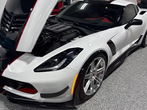 Used 2017 Chevrolet Corvette Z06 RWD image 1