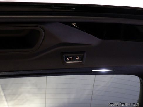 Used 2021 BMW X5 xDrive45e w/ Parking Assistance Package image 32