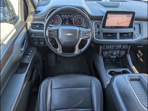 Used 2021 Chevrolet Tahoe High Country w/ Premium Package AWD/4WD image 10