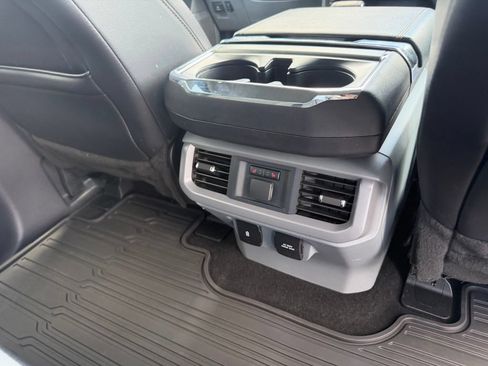 Used 2024 Ford F150 Lariat w/ Equipment Group 502A High AWD/4WD image 39