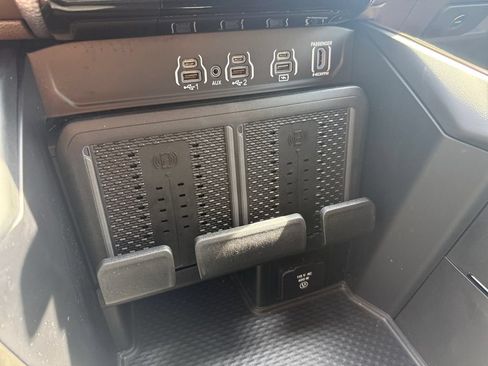 New 2025 RAM 2500 Limited AWD/4WD image 28
