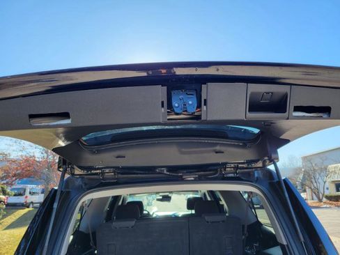 Used 2016 Chevrolet Suburban 3500 LS w/ Driver Alert Package image 46