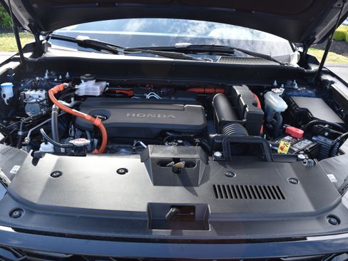 Certified 2026 Honda CR-V Sport-L image 8