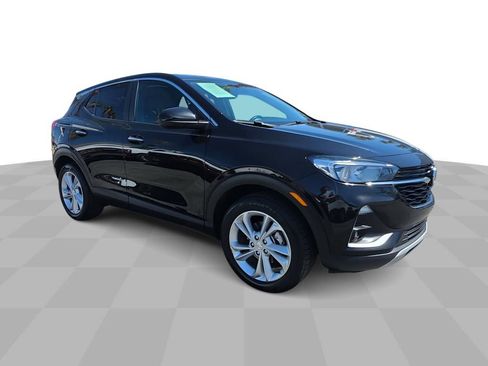 Used 2023 Buick Encore GX Preferred w/ Cold Weather Comfort Package FWD image 2