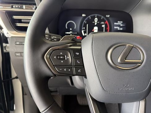 Used 2026 Lexus GX 550 w/ Accessory Package (2T) AWD/4WD image 15