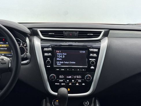 Used 2016 Nissan Murano S FWD image 4