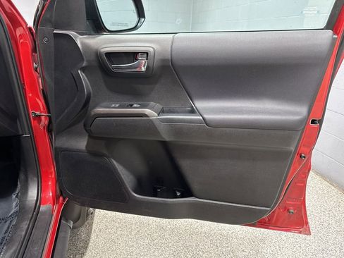 Certified 2021 Toyota Tacoma TRD Sport image 17