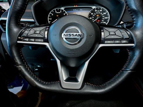 Used 2019 Nissan Altima 2.5 SR AWD/4WD image 37