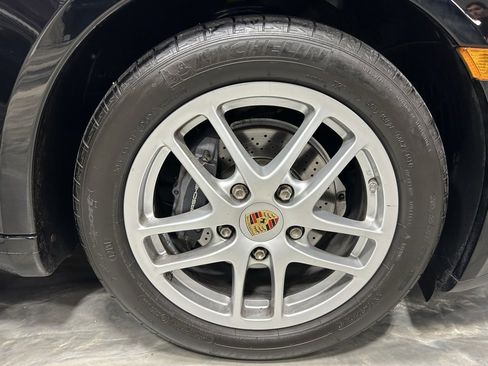 Used 2007 Porsche Cayman Base image 18