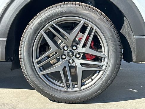 New 2026 Ford Explorer ST image 40