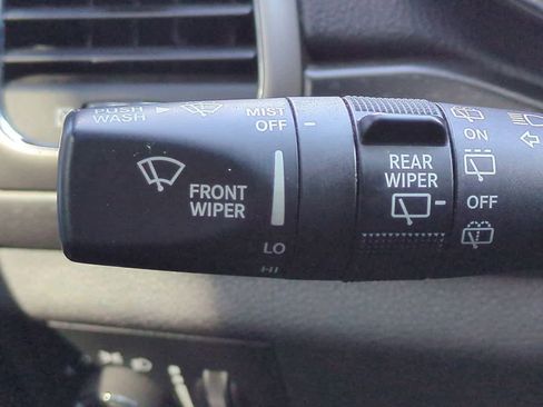 Used 2018 Jeep Grand Cherokee Altitude image 25