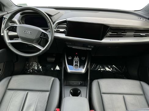 Used 2023 Audi Q4 e-tron Premium Plus w/ Premium Plus RWD image 10