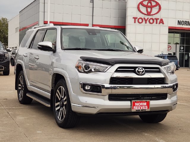 Used 2023 Toyota 4Runner Limited RWD image 2