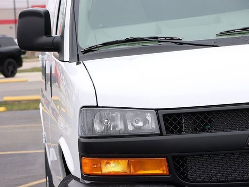 New 2026 Chevrolet Express 2500 w/ Driver Convenience Package RWD image 5