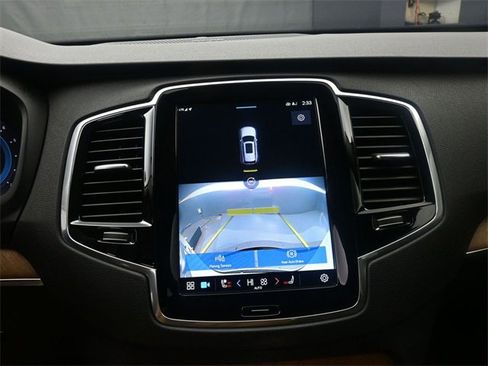 Used 2023 Volvo XC90 B6 Plus w/ Protection Package image 13