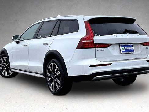 New 2026 Volvo V60 B5 Cross Country Ultra w/ Protection Package Premier AWD/4WD image 3