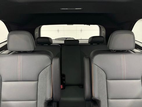 New 2026 GMC Acadia AT4 w/ Luxury Package image 41