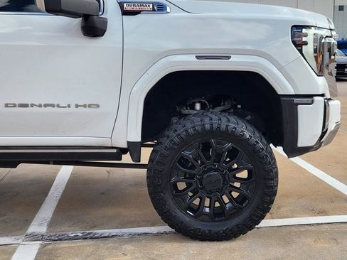 Used 2024 GMC Sierra 2500 Denali w/ Denali Reserve Package image 8