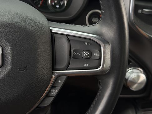 Used 2024 RAM 1500 Laramie AWD/4WD image 19