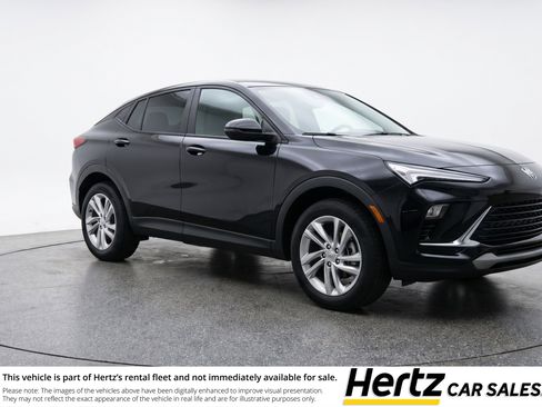 Used 2025 Buick Envista Sport Touring FWD image 1
