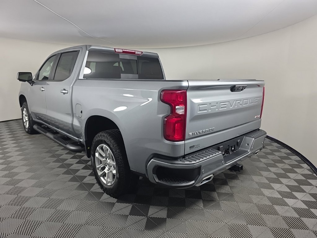 New 2026 Chevrolet Silverado 1500 RST AWD/4WD image 3