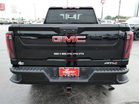 Certified 2024 GMC Sierra 2500 AT4 w/ AT4 Premium Plus Package AWD/4WD image 6