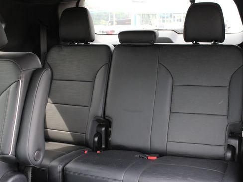 Used 2026 Buick Enclave Sport Touring AWD/4WD image 22