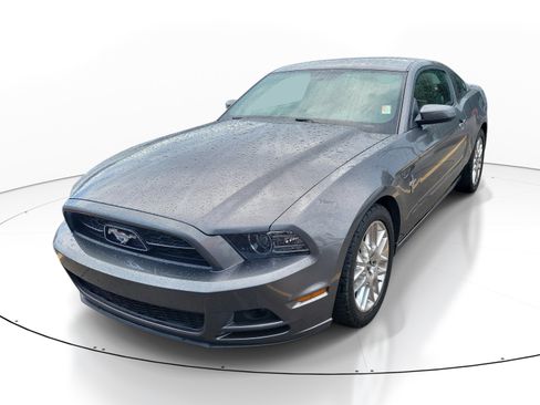 Used 2014 Ford Mustang Premium w/ Equipment Group 202A RWD image 3