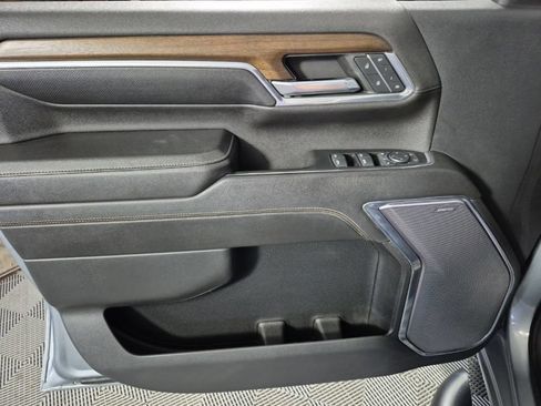 Certified 2024 Chevrolet Silverado 3500 High Country w/ Technology Package AWD/4WD image 8