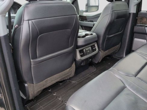 Used 2023 Ford F250 Lariat w/ Lariat Ultimate Package image 22