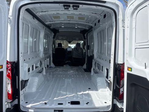 New 2026 Ford Transit 250 148 Medium Roof Extended AWD image 11