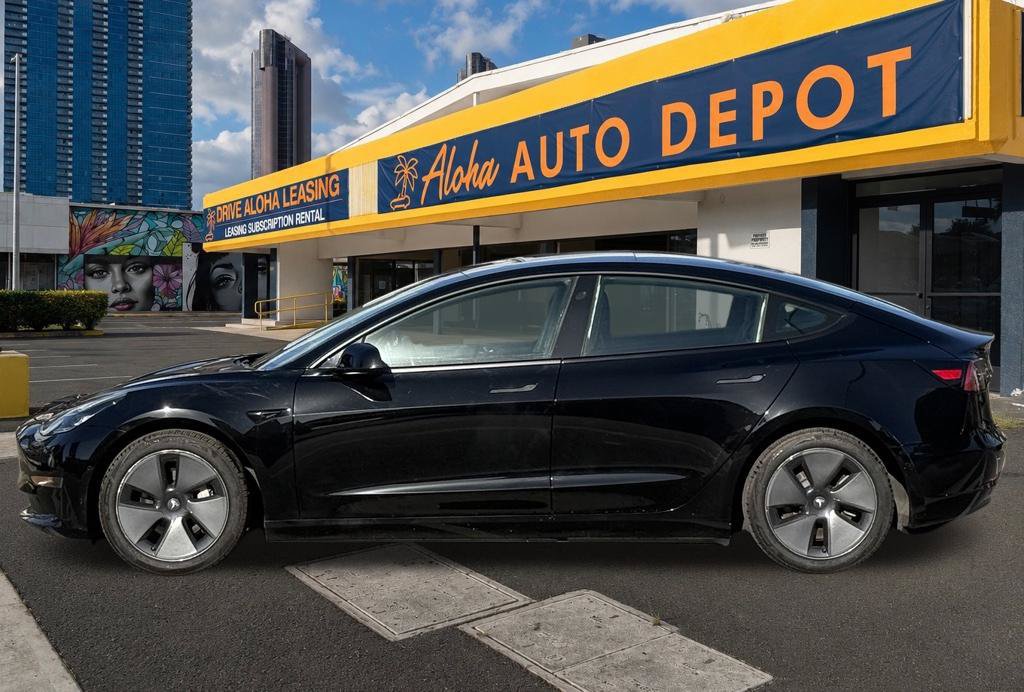 Used 2021 Tesla Model 3 Standard Range Plus RWD image 2