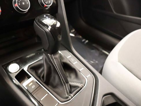 Used 2023 Volkswagen Taos S image 9