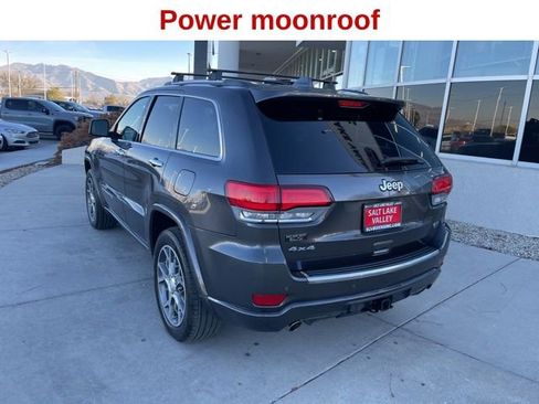 Used 2020 Jeep Grand Cherokee Overland AWD/4WD image 5