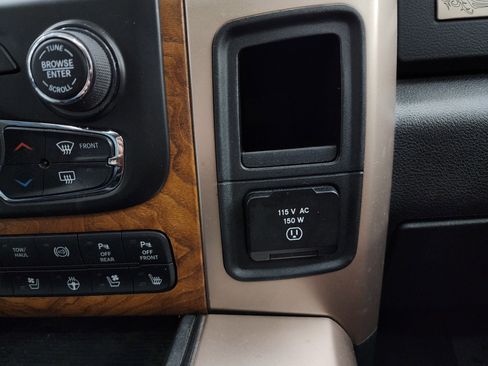 Used 2017 RAM 2500 Longhorn w/ Convenience Group image 45