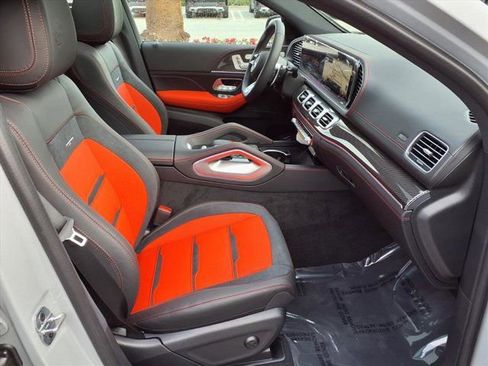 New 2026 Mercedes-Benz GLE 53 AMG 4MATIC Coupe image 17