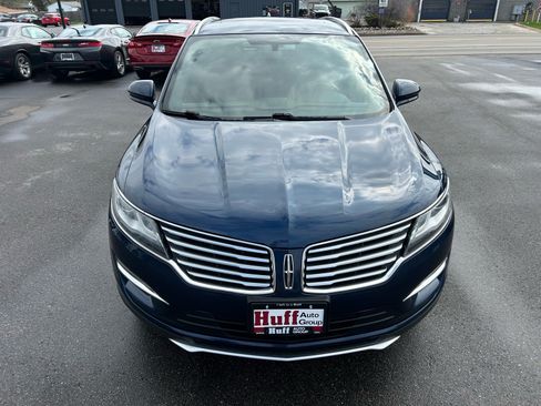 Used 2017 Lincoln MKC Reserve AWD/4WD image 2