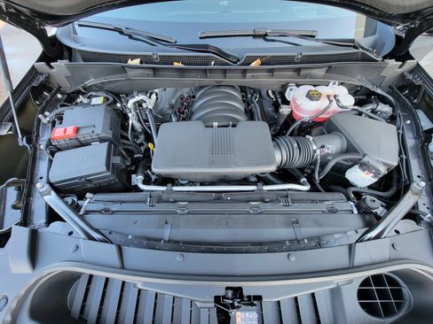 Used 2025 Cadillac Escalade Sport Platinum w/ LPO, ONYX Package image 44