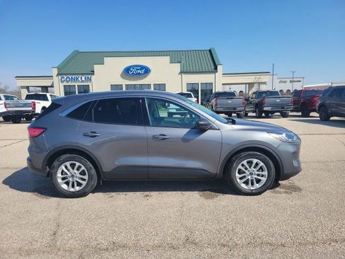 Used 2022 Ford Escape SE w/ Convenience Package image 18