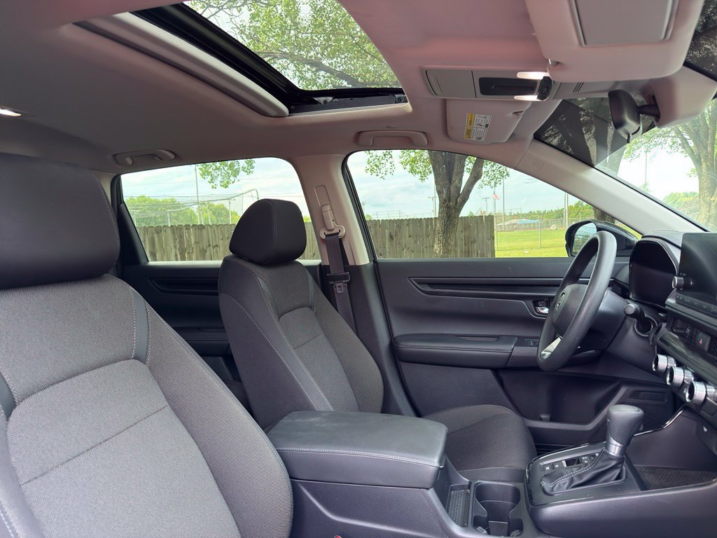Used 2025 Honda CR-V EX image 34