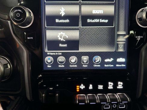 Used 2020 RAM 1500 Limited image 28