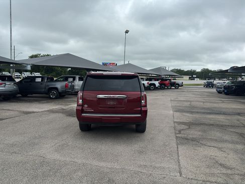 Used 2016 GMC Yukon Denali w/ Open Road Package AWD/4WD image 6