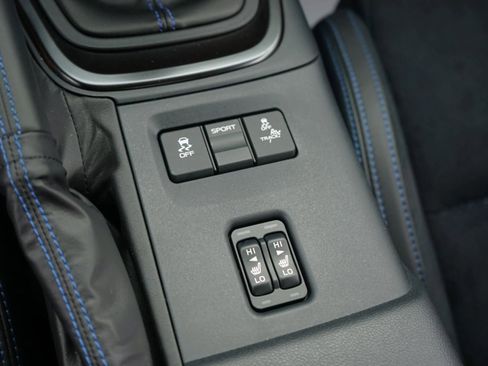 Used 2025 Subaru BRZ tS image 31