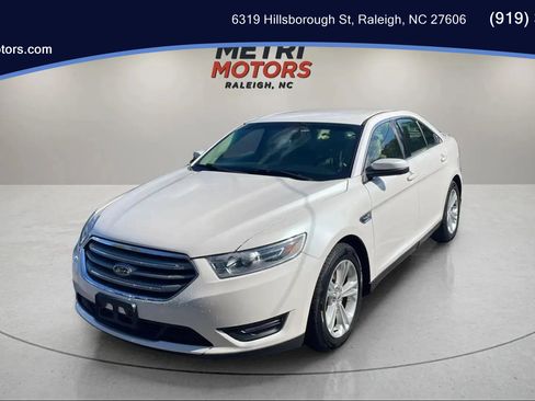 Used 2015 Ford Taurus SEL w/ Equipment Group 201A image 1