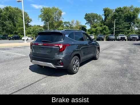 Used 2024 Kia Seltos S AWD/4WD image 11