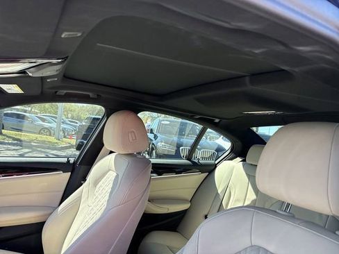 Certified 2022 BMW 540i w/ Premium Package image 23